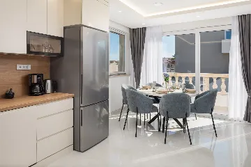 Spacious Family Villa with Pool in Vodice