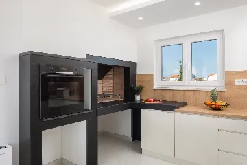 Spacious Family Villa with Pool in Vodice