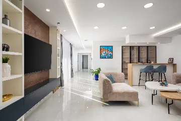 Spacious Family Villa with Pool in Vodice