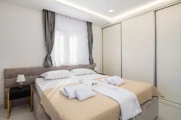 Spacious Family Villa with Pool in Vodice