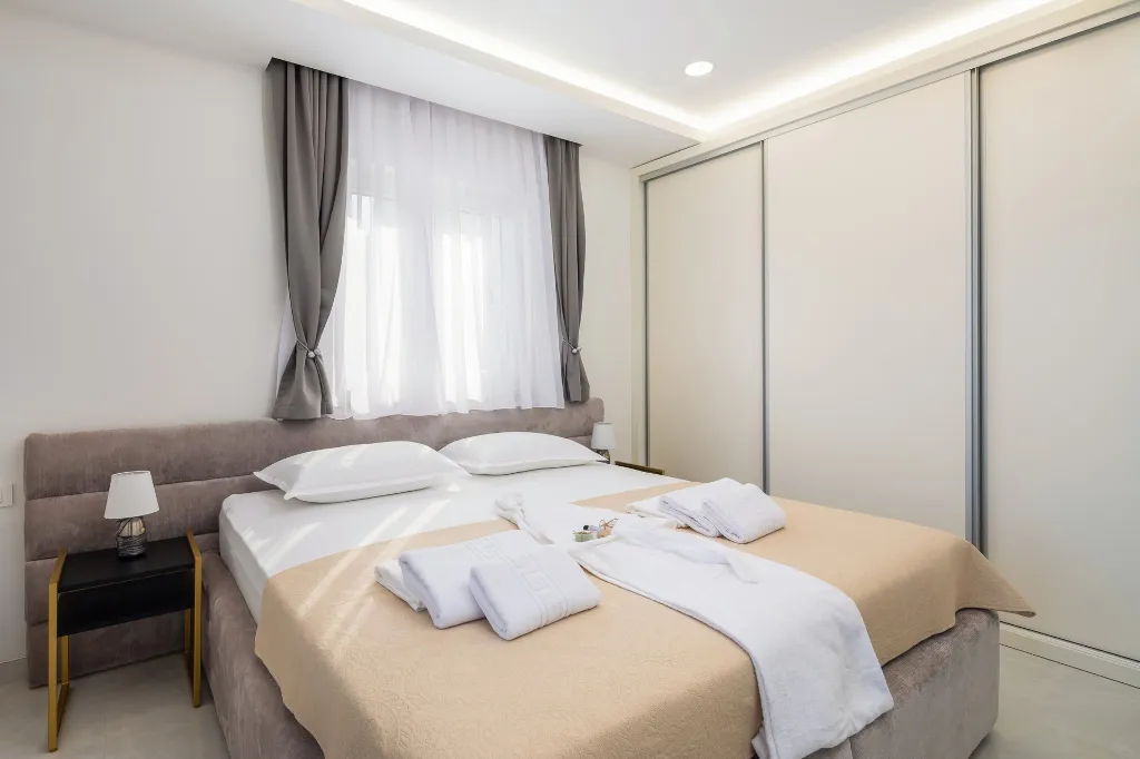 Spacious Family Villa with Pool in Vodice