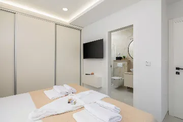 Spacious Family Villa with Pool in Vodice