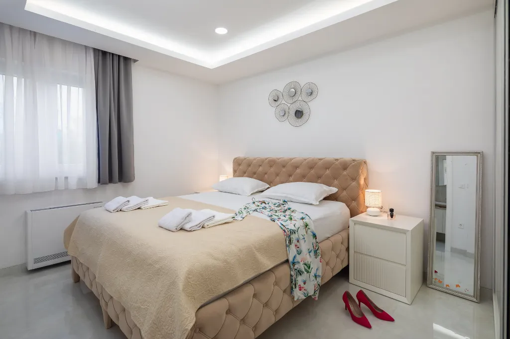 Spacious Family Villa with Pool in Vodice