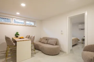 Spacious Family Villa with Pool in Vodice