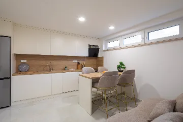 Spacious Family Villa with Pool in Vodice