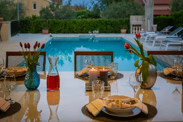 Spacious Family Villa with Pool in Vodice