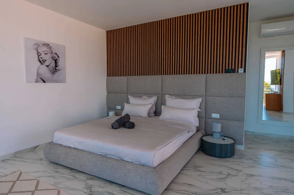 Modern Seaview Villa with Pool on Korčula
