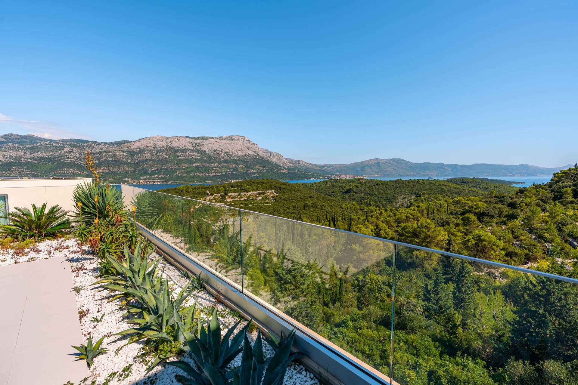 Luxury Villa Aqua Vista with Pool I
