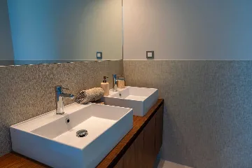 Modern Villa with Pool and Sauna in Žrnovo