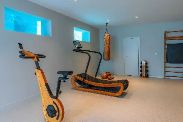 Modern Villa with Pool and Sauna in Žrnovo