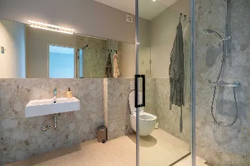 Modern Villa with Pool and Sauna in Žrnovo