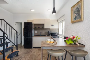 Spacious Garden Villa with Pool in Solin