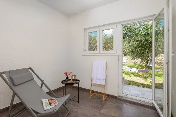 Spacious Garden Villa with Pool in Solin