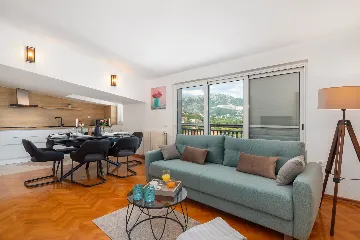 Spacious Garden Villa with Pool in Solin