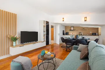 Spacious Garden Villa with Pool in Solin