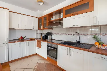 Spacious Garden Villa with Pool in Solin