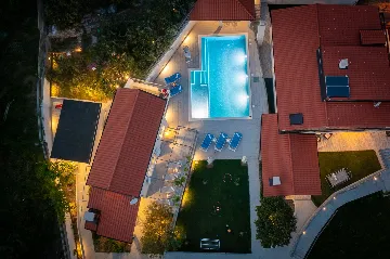 Spacious Garden Villa with Pool in Solin