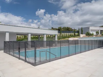 Spacious Villa Retreat with Pool on Brač Island