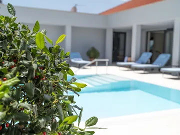 Spacious Villa Retreat with Pool on Brač Island