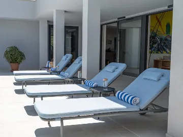 Spacious Villa Retreat with Pool on Brač Island