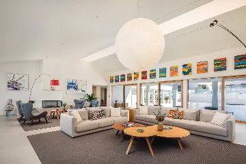 Spacious Villa Retreat with Pool on Brač Island