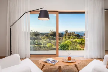 Spacious Villa Retreat with Pool on Brač Island