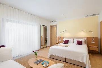 Spacious Villa Retreat with Pool on Brač Island