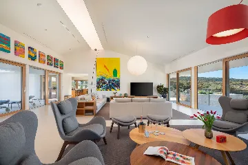 Spacious Villa Retreat with Pool on Brač Island