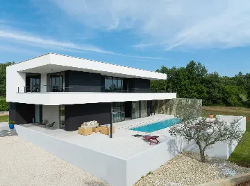 Contemporary Villa Retreat with Pool in Groznjan