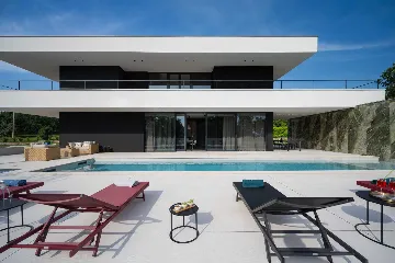 Contemporary Villa Retreat with Pool in Groznjan