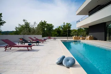 Contemporary Villa Retreat with Pool in Groznjan