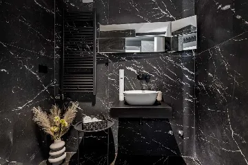 Contemporary Villa Retreat with Pool in Groznjan