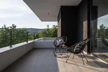 Contemporary Villa Retreat with Pool in Groznjan