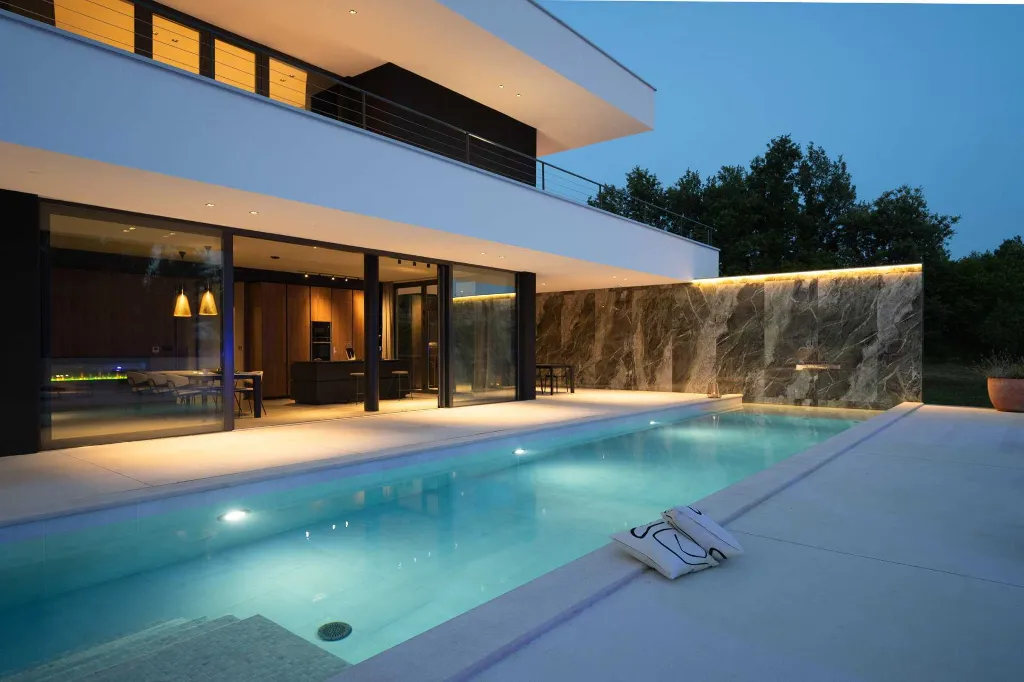 Contemporary Villa Retreat with Pool in Groznjan