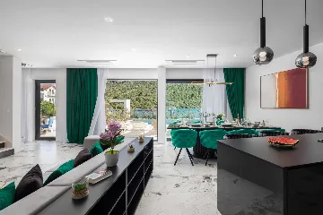 Contemporary Beachfront Villa with Pool in Rogoznica