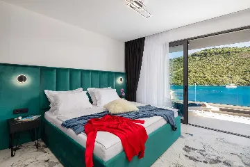 Contemporary Beachfront Villa with Pool in Rogoznica