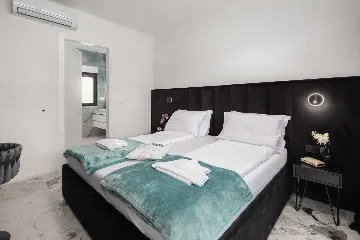 Contemporary Beachfront Villa with Pool in Rogoznica