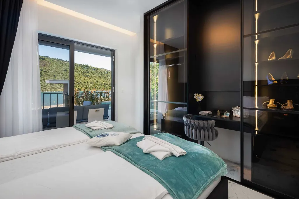 Contemporary Beachfront Villa with Pool in Rogoznica