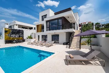Beachfront Villa Retreat with Pool in Novigrad