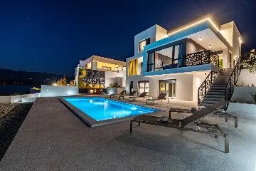 Beachfront Villa Retreat with Pool in Novigrad
