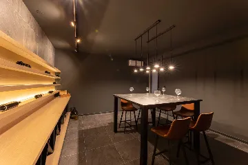 Family Villa Retreat with Pool, Kaštel Stari