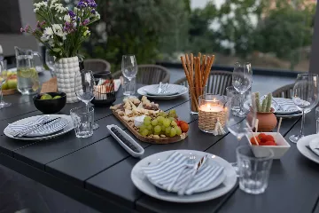 Family Villa Retreat with Pool, Kaštel Stari