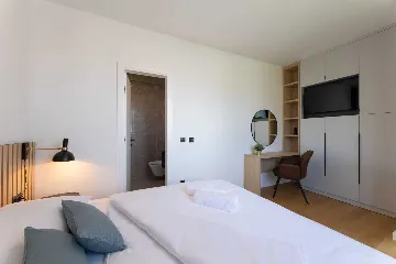 Family Villa Retreat with Pool, Kaštel Stari