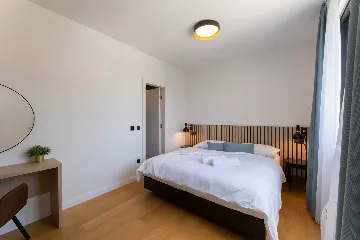 Family Villa Retreat with Pool, Kaštel Stari