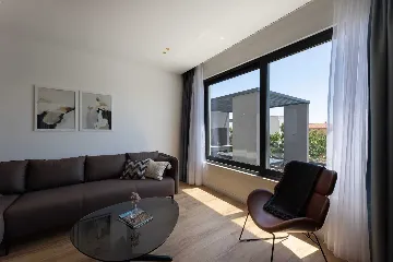 Family Villa Retreat with Pool, Kaštel Stari