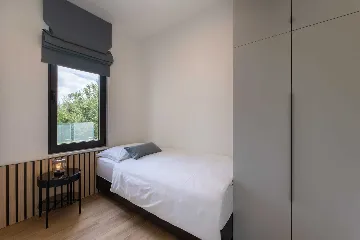 Family Villa Retreat with Pool, Kaštel Stari