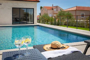 Contemporary 6-Bedroom Villa Retreat in Šibenik