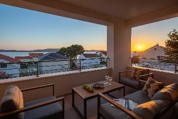 Contemporary 6-Bedroom Villa Retreat in Šibenik