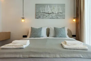 Modern Seaside Villa with Pool in Baška Voda