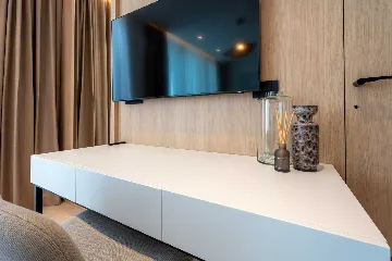 Modern Seaside Villa with Pool in Baška Voda